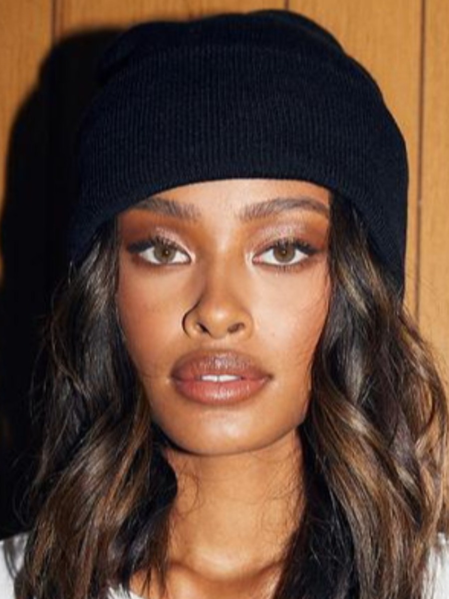 

Lovely Rib-Knit Fold Brim Hat, Black