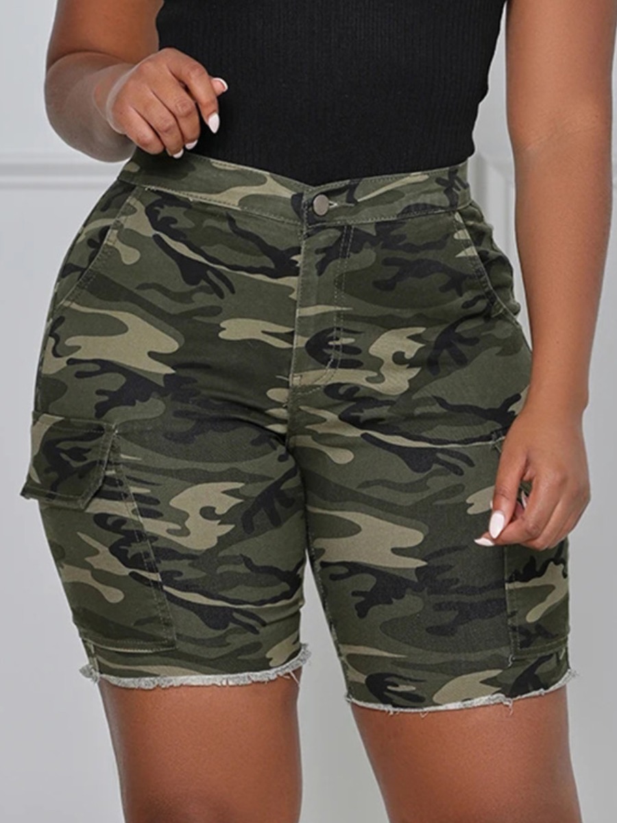 

LW Camo Print Raw Edge Denim Shorts