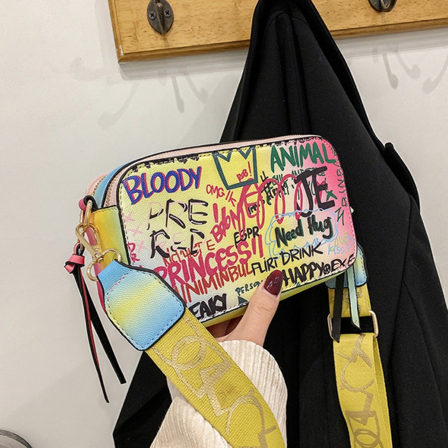 

LW Graffiti Letter Print Crossbody Bag, Multi