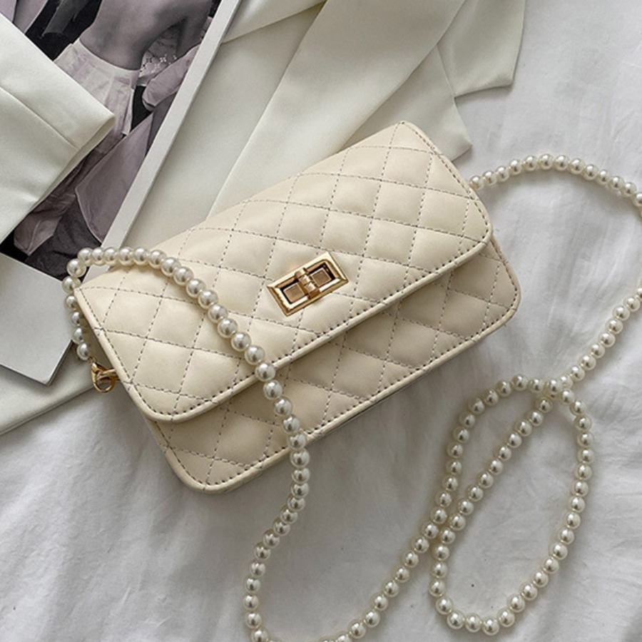 

Lovely Quilted Slide Pearl Decoration Crossbody Bag, White