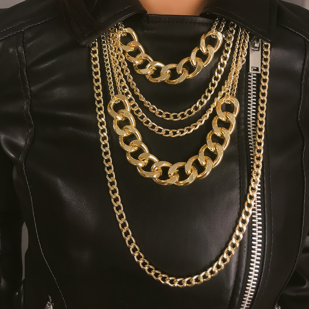 

LW Chain Hollow-out Multilayer Necklace, Gold
