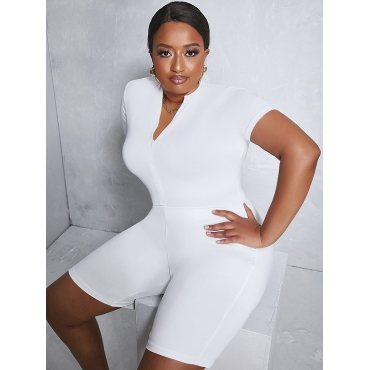

LW Plus Size Casual Round Neck Basic Skinny White Two-piece Shorts Set