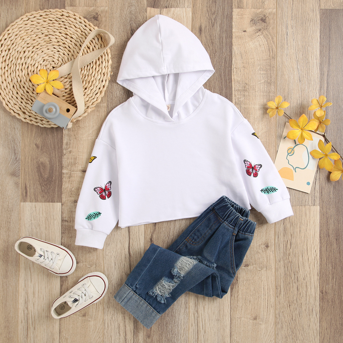 

LW COTTON Girl Butterfly Print Ripped Tracksuit Set, White