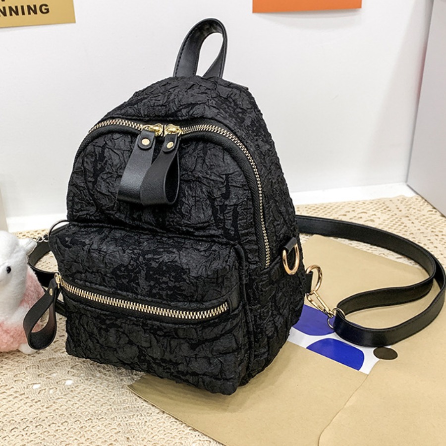 

LW Ruched Zipper Design Solid Backpack, Black