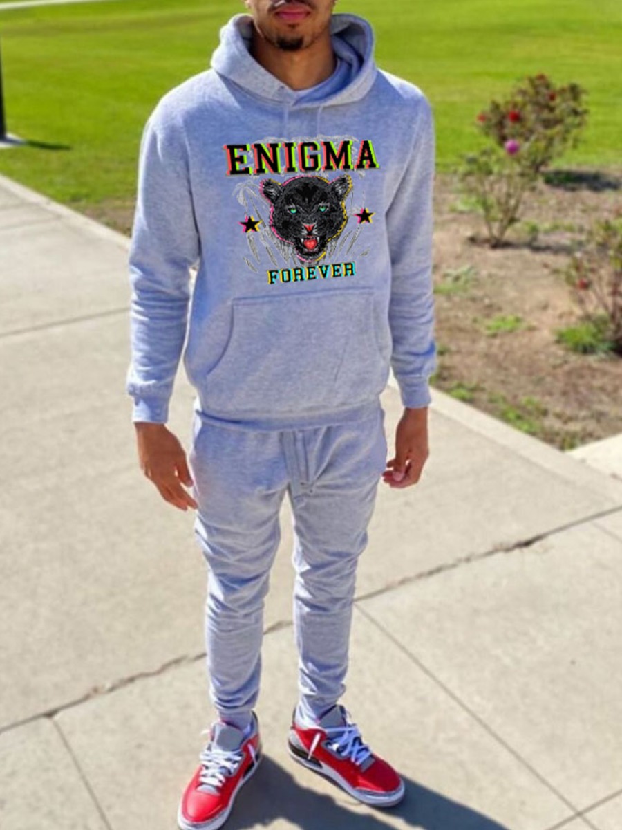 

LW Men Letter Print Pocket Design Tracksuit Set, Grey