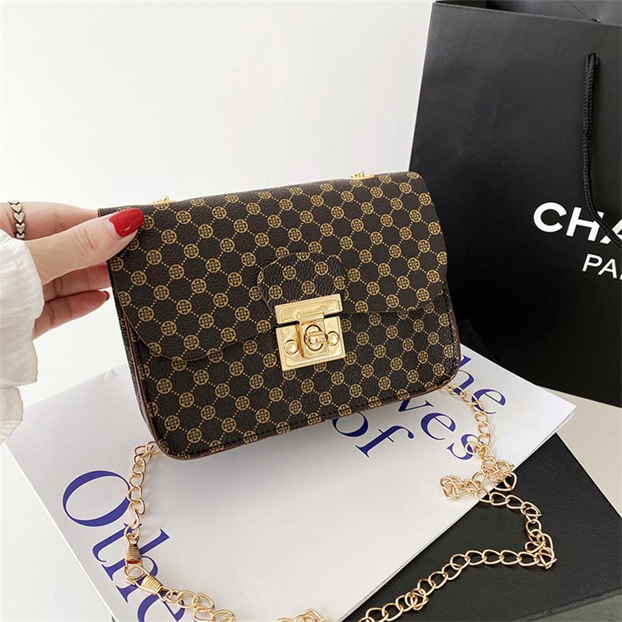 

LW Plaid Pattern Chain Crossbody Bag, Brown