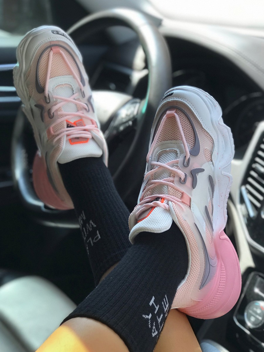

LW Mesh Patchwork Lace Up Sneakers, Pink