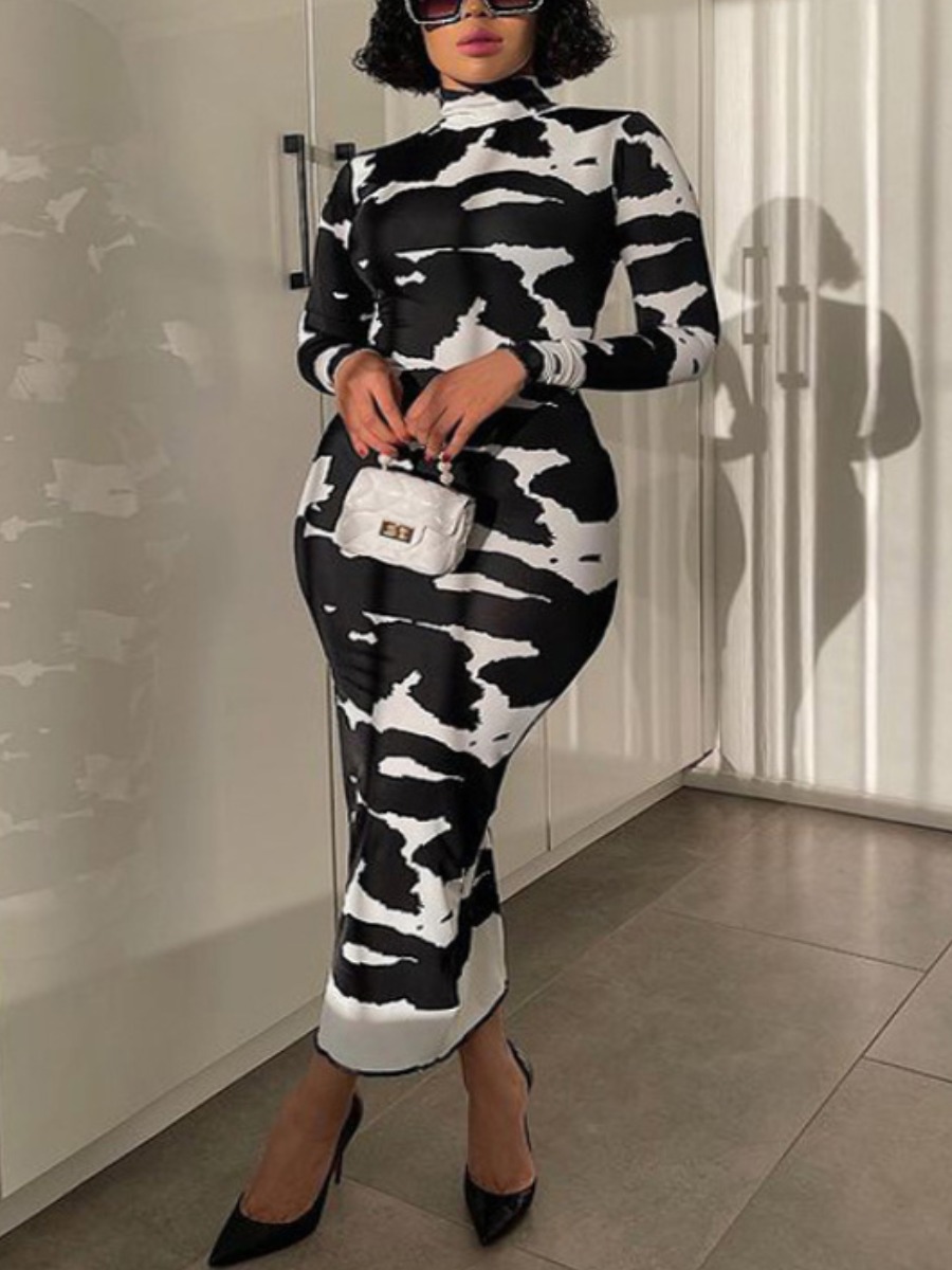 

LW Half A Turtleneck Cow Print Bodycon Dress, Black