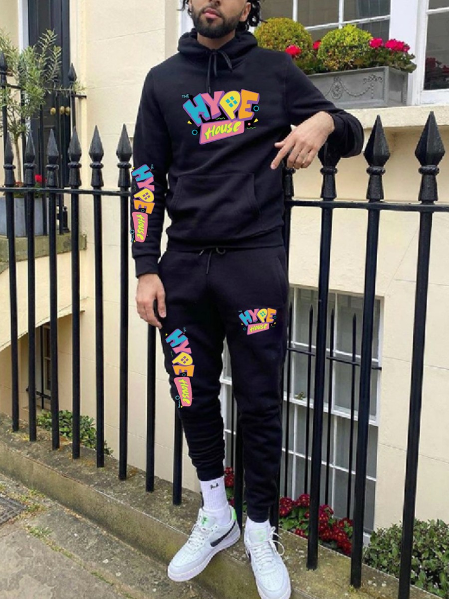 

LW Men Letter Print Kangaroo Pocket Tracksuit Set, Black