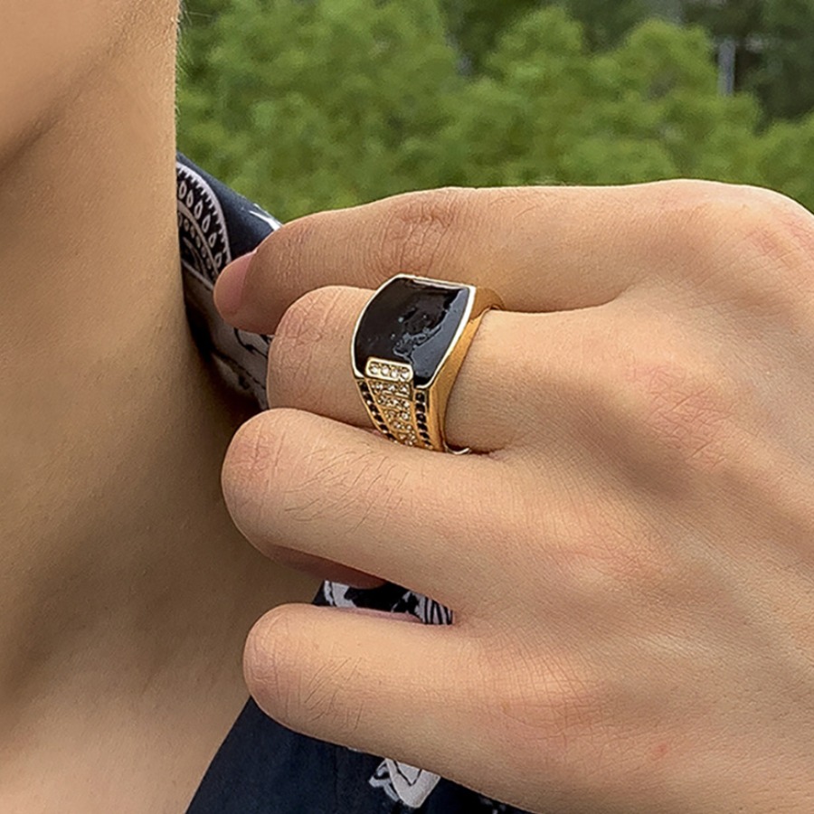 

LW Men Crystal Patchwork Jewelry, Gold