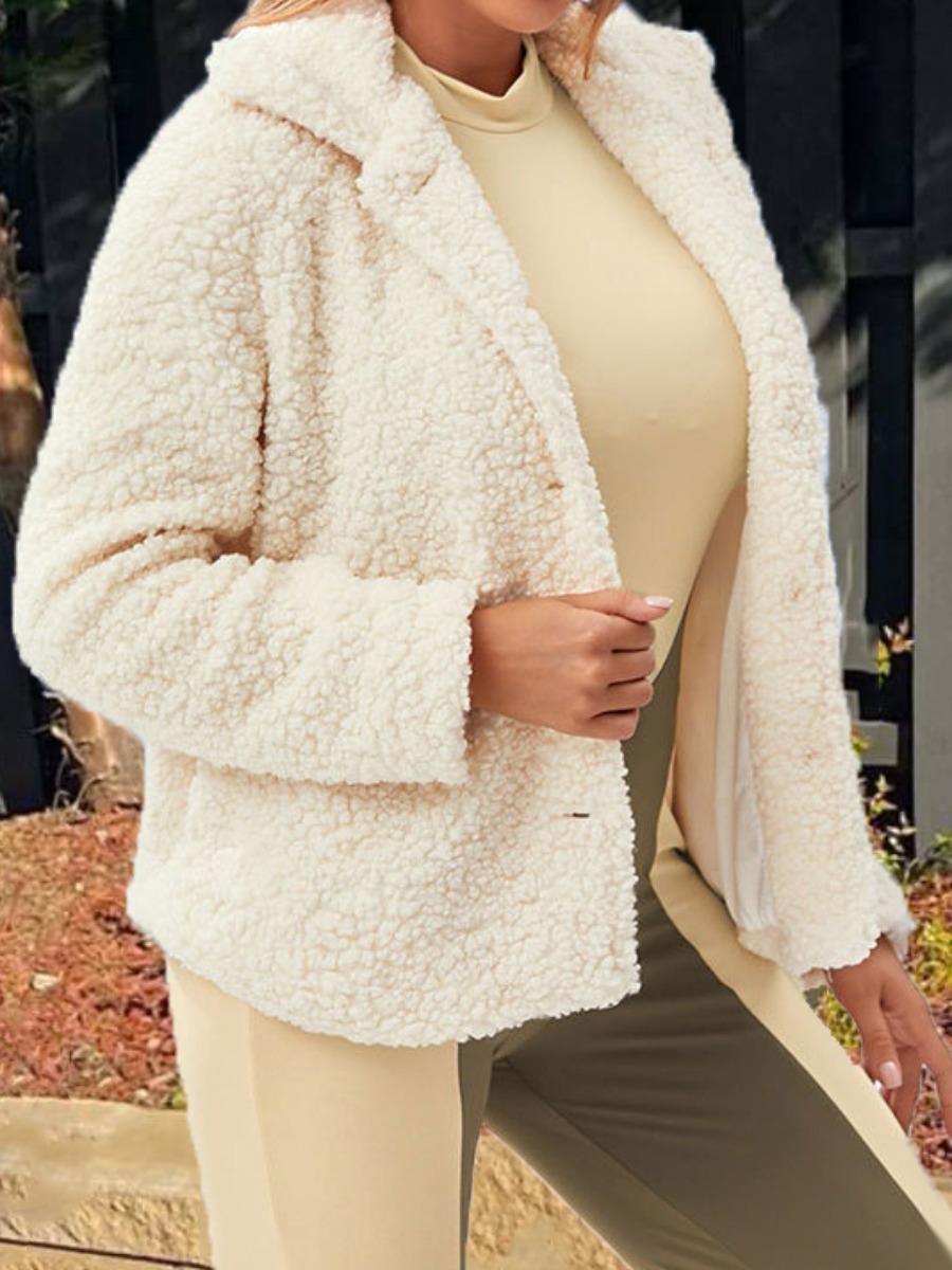

LW Button Design Basic Teddy Coat, Beige