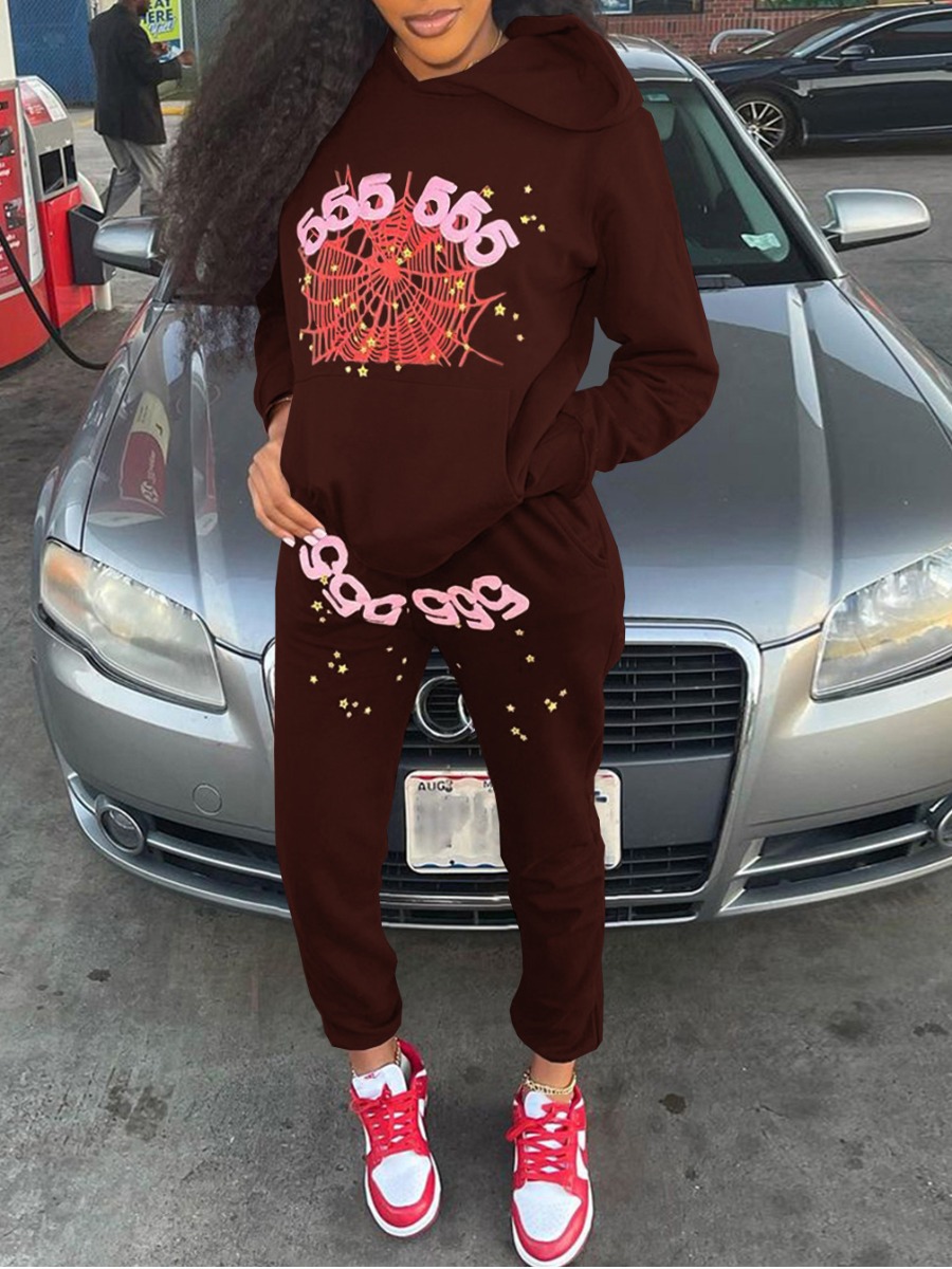 

LW Spider Web Letter Print Tracksuit Set, Coffee