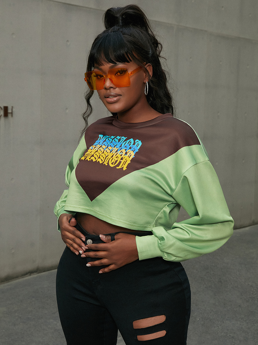 LW Letter Print Crop Top Sweatshirt
