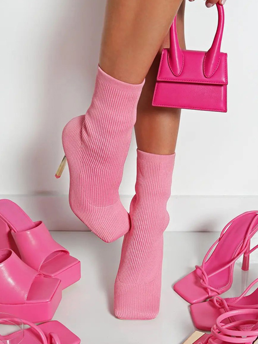 

LW Rib-Knit Booties, Pink