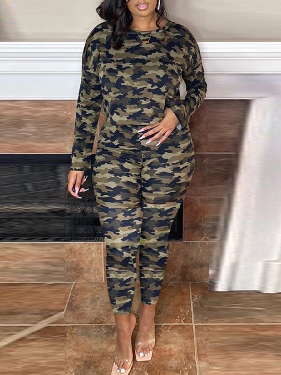

LW Round Neck Camo Print Pants Set
