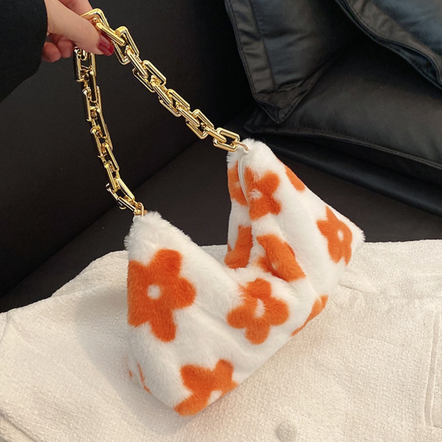 

LW Chain Strap Plush Shoulder Bag, Croci