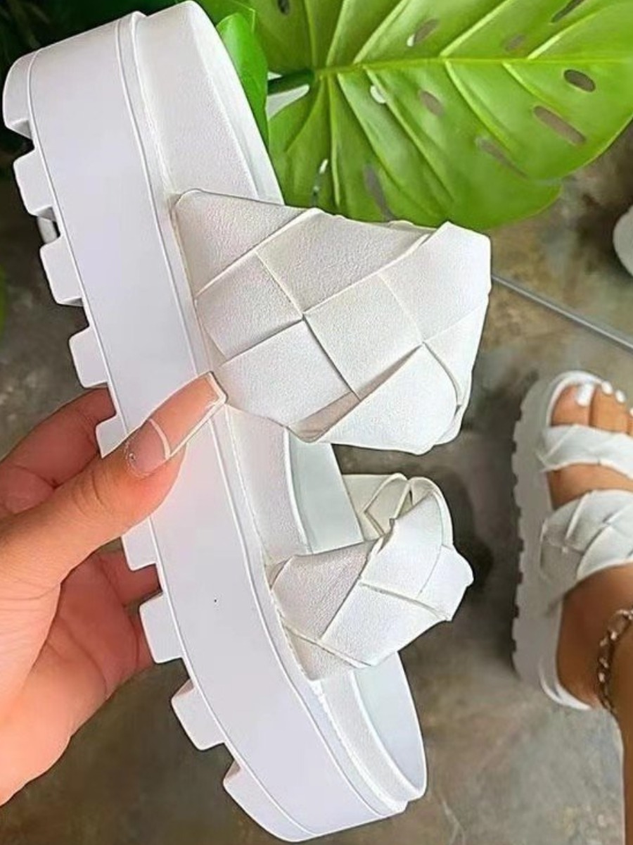

LW Woven Strap Slippers, White