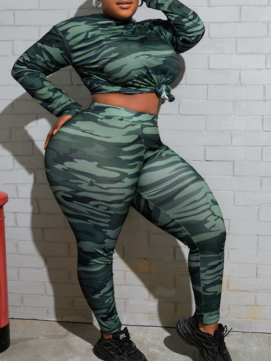 

LW Plus Size Round Neck Camo Print Pants Set, Army green camouflag