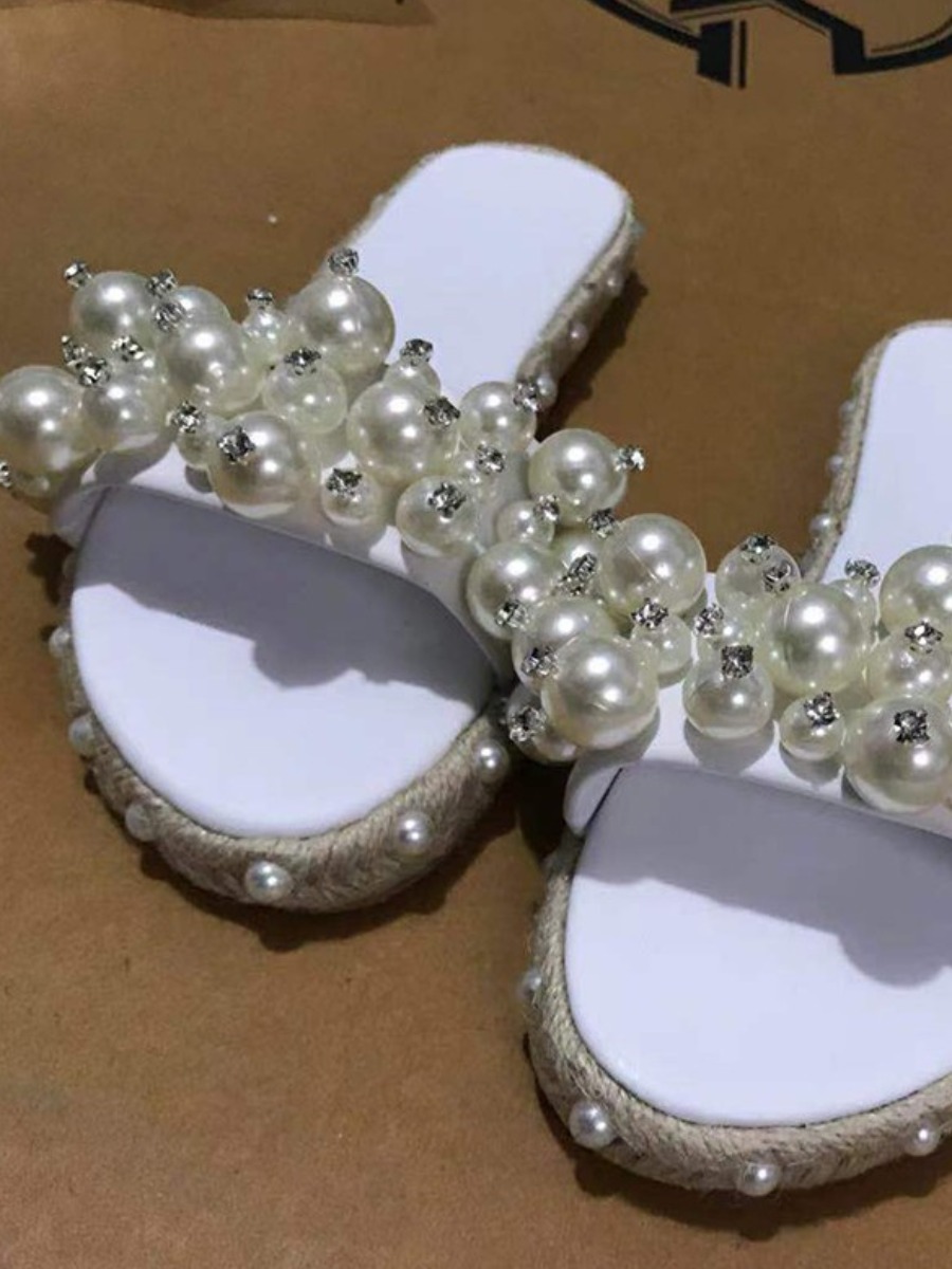 

LW Pearl Decor Slippers, White