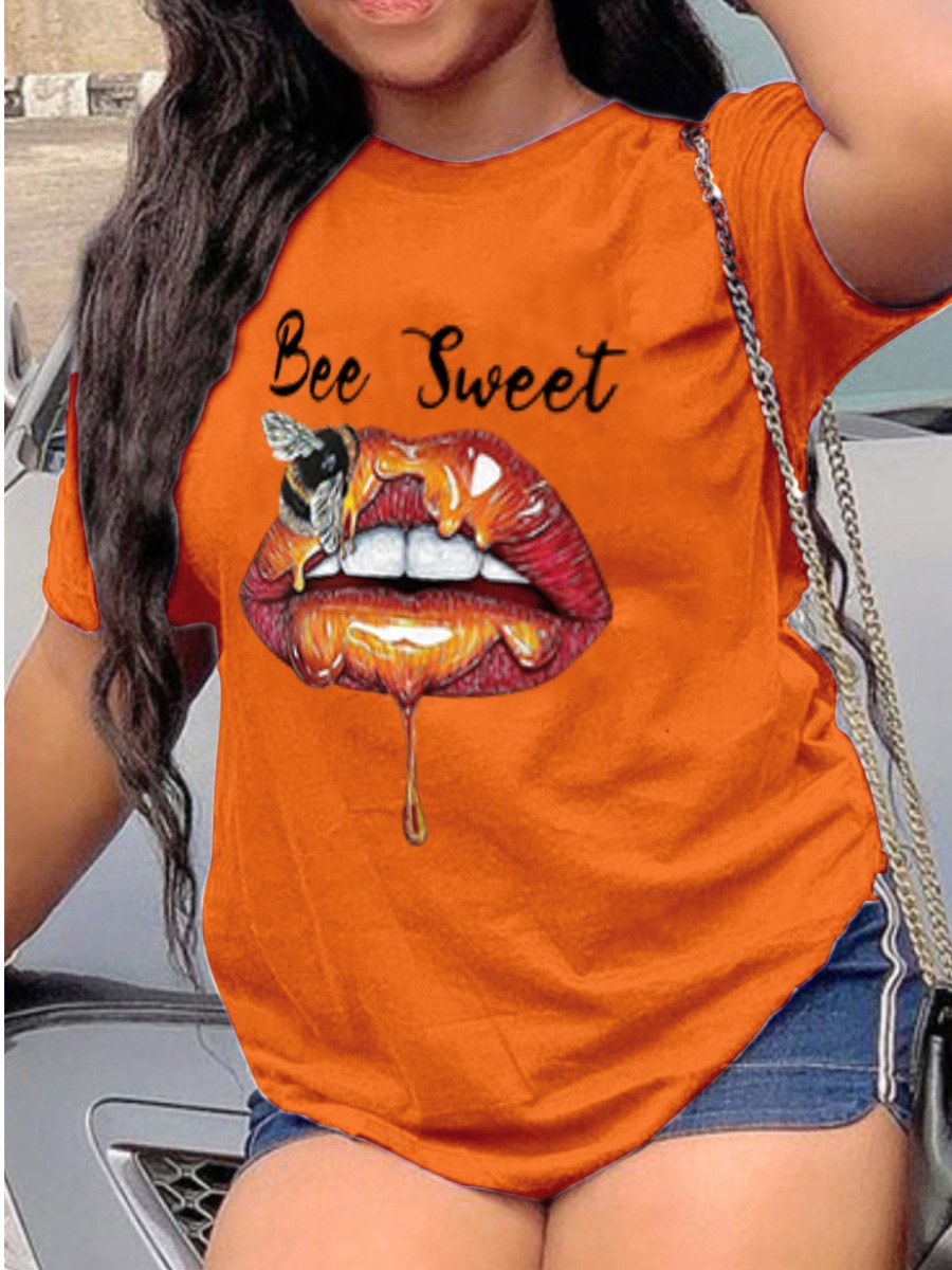 LW Lip Letter Bee Print T-shirt