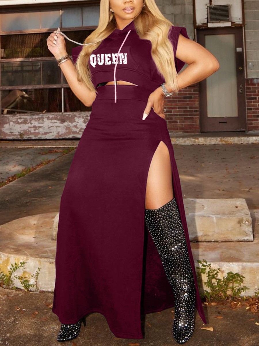 

LW Queen Letter Print Thigh Slit Skirt Set, Wine red