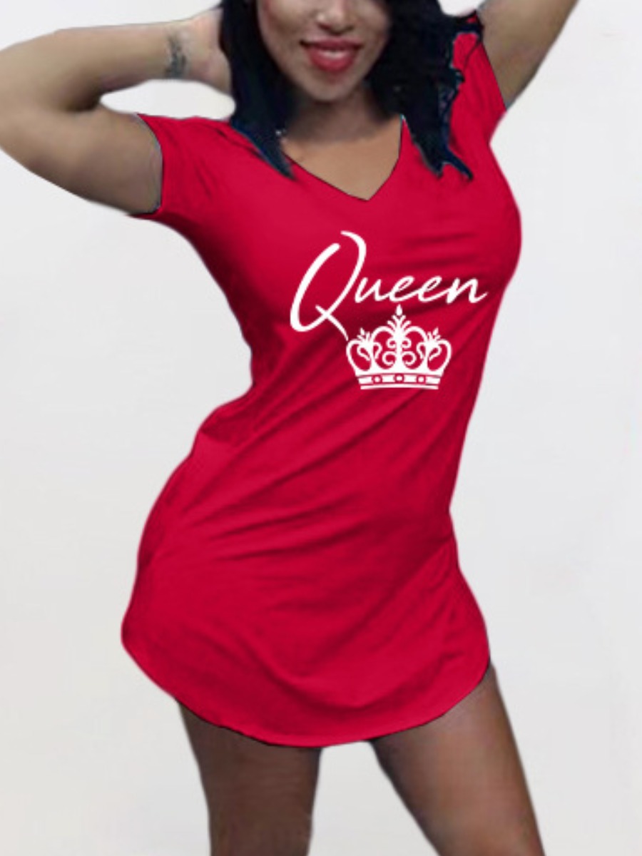 

LW V Neck Queen Letter Print Dress, Red
