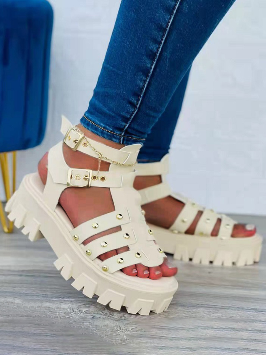 

LW Rivet Decor Buckle Design Sandals, Beige