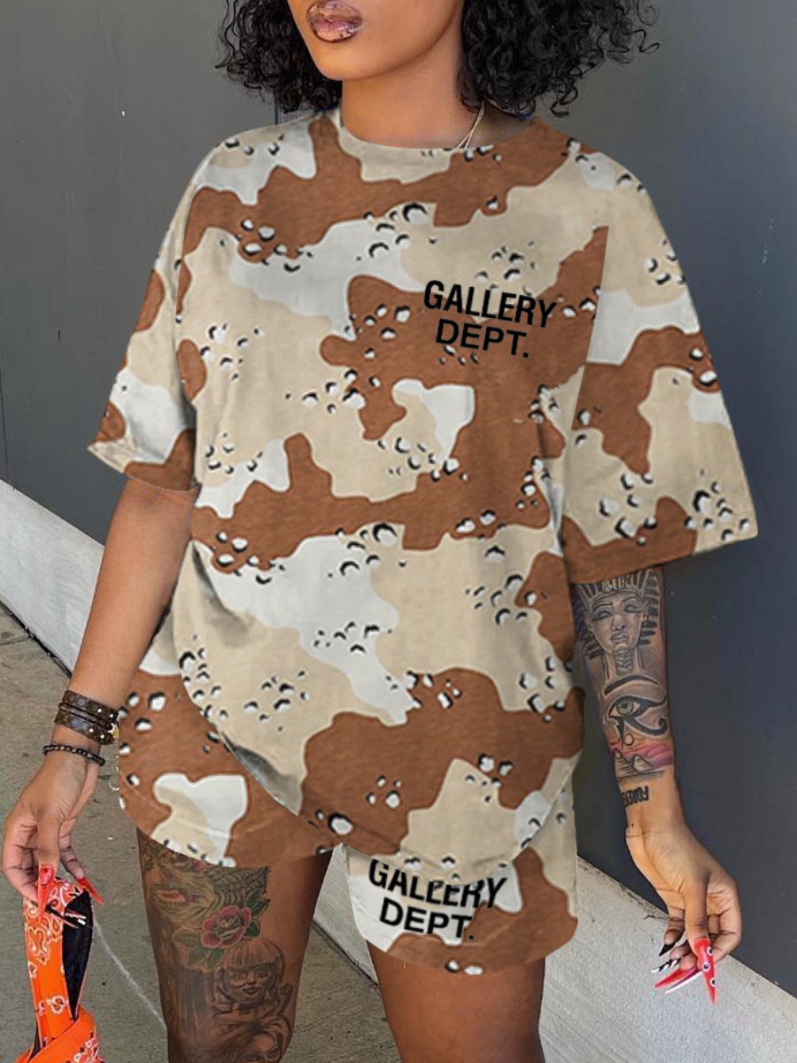LW Dropped Shoulder Camo Letter Print Shorts Set