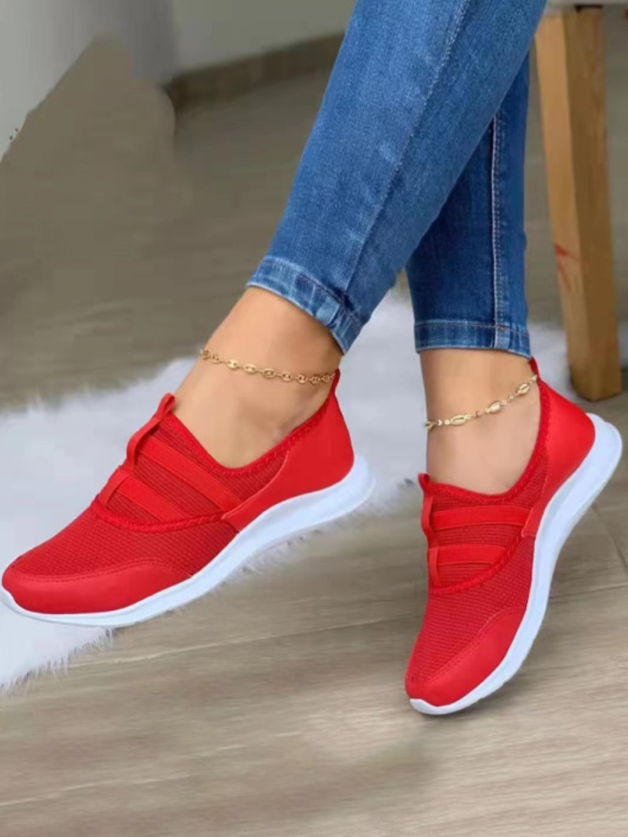 

LW Breathable Slip-in Sneakers, Red