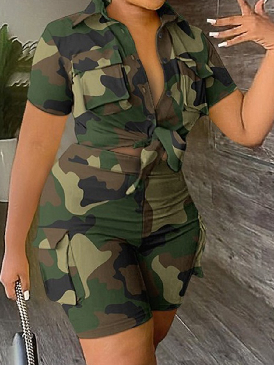 LovelyWholesale Plus Size Camo Print Side Pocket Cargo Shorts Set Summer Short Sleeve Casual Pocket Design Turndown Collar  3X Spring Summer 2024