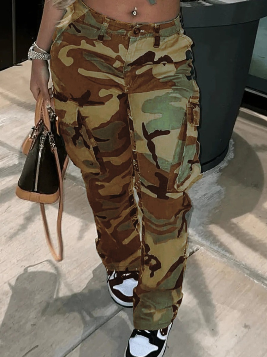 LW Plus Size Mid Waist Camo Print Side Pocket Cargo Pants 4X