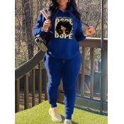 LW Plus Size Figure Letter Print Kangaroo Pocket T