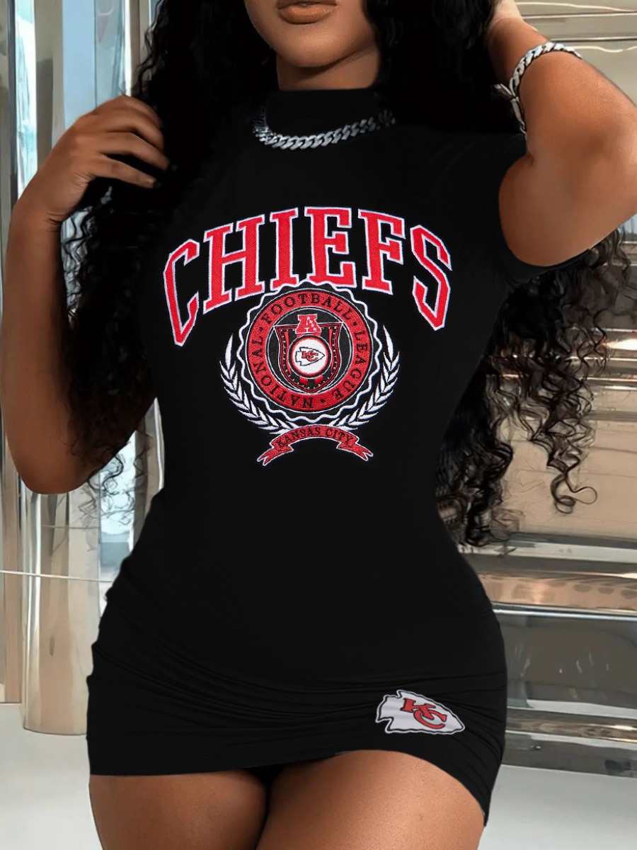 LovelyWholesale Round Neck Letter Print T-shirt Dress Summer Short Sleeve Sporty None Mock Neck Spring Summer 2024