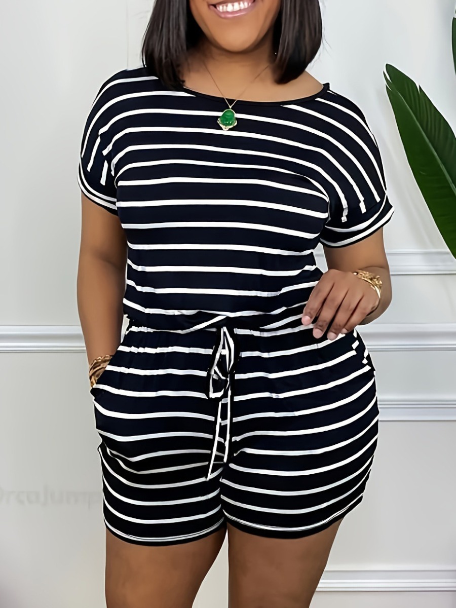 LW BASICS Plus Size Pattern Striped Two-piece Shorts Set